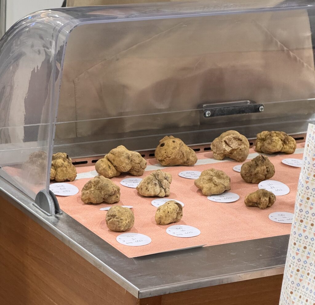 Truffle cart